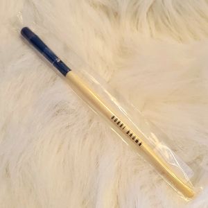 Bobbi Brown Eyeshadow Brush